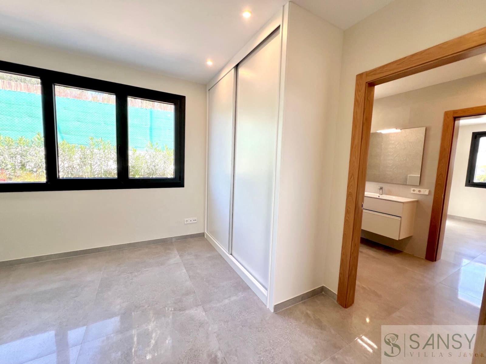 3 sovrum Villa till salu i Javea / Xabia med pool - 1 190 000 € (Ref: 9796245)