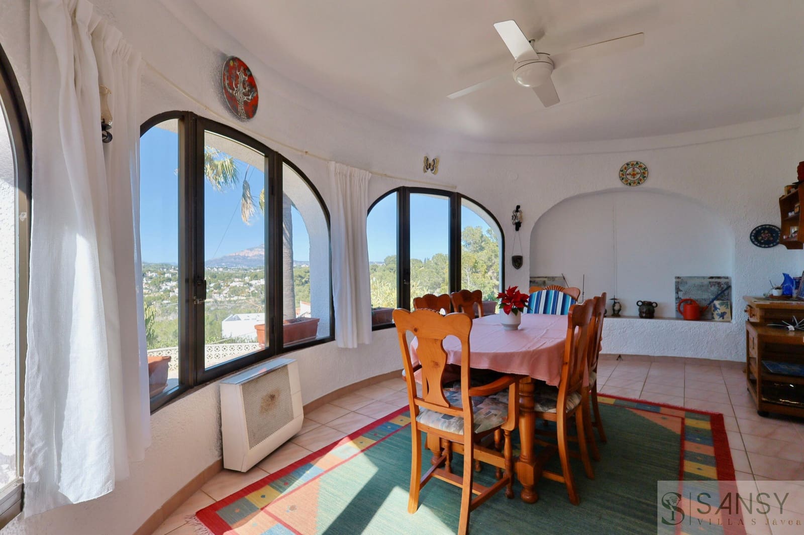 2 soveværelse Villa til salg i Javea / Xabia med swimmingpool - € 995.000 (Ref: 9796249)