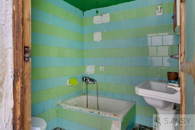 4 sovrum Finca/Hus på landet till salu i Centro ciudad, Javea / Xàbia med pool - 530 000 € (Ref: 9796255)