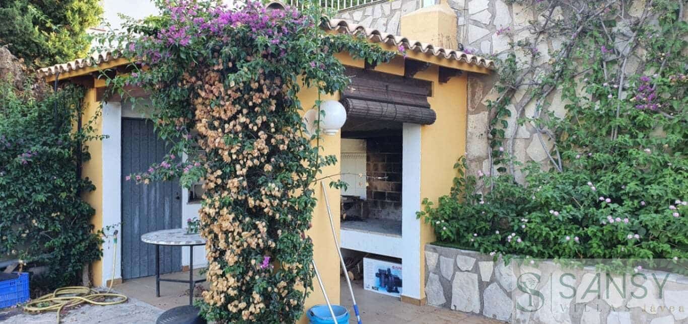 4 chambre Villa/Maison à vendre à Oliva avec piscine - 620 000 € (Ref: 9796260)