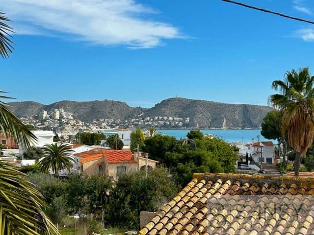 3 slaapkamer Villa te koop in Moraira, Teulada-Moraira met zwembad garage - € 795.000 (Ref: 9796261)