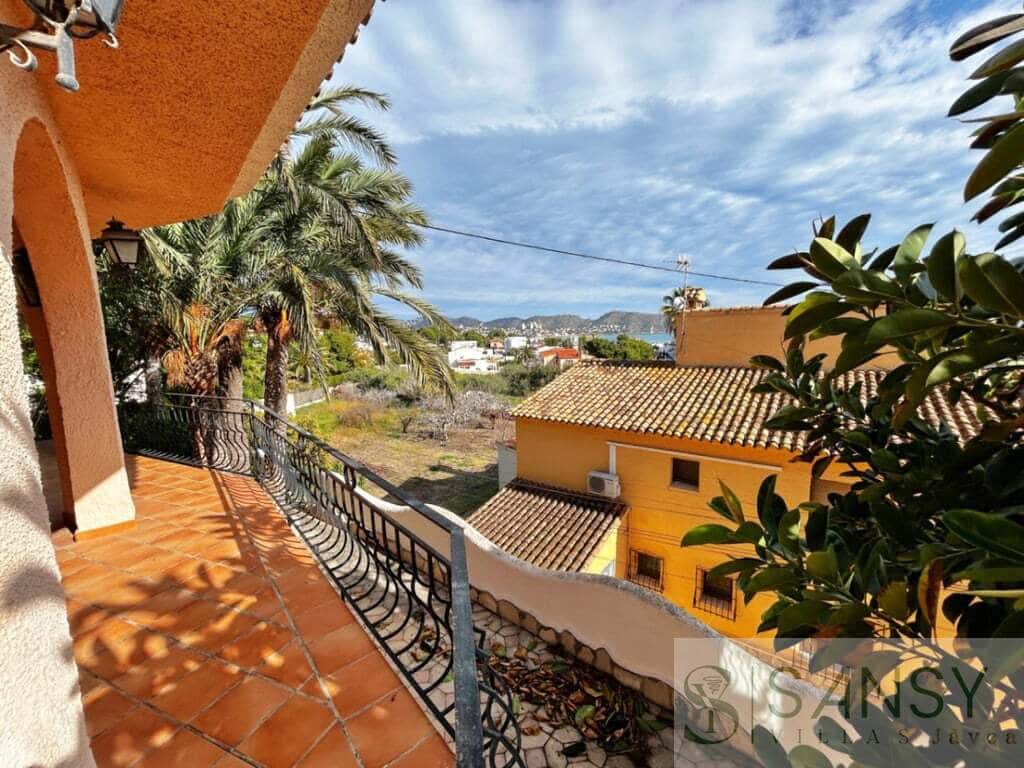 3 slaapkamer Villa te koop in Teulada-Moraira met zwembad garage - € 795.000 (Ref: 9796261)