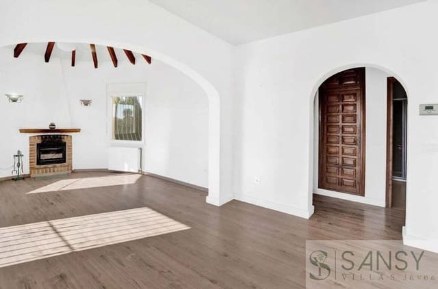 2 Zimmer Villa zu verkaufen in Gargasindi, Calpe / Calp mit Pool - 475.000 € (Ref: 9796262)