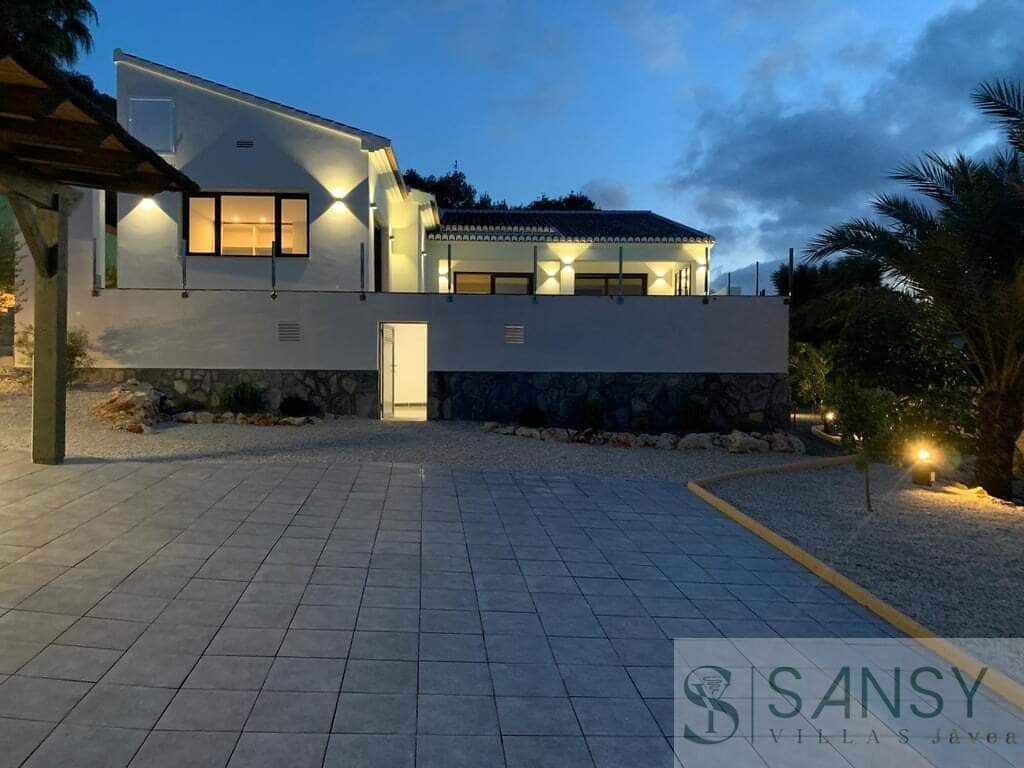 3 chambre Villa/Maison à vendre à Javea / Xabia avec piscine - 1 190 000 € (Ref: 9796264)