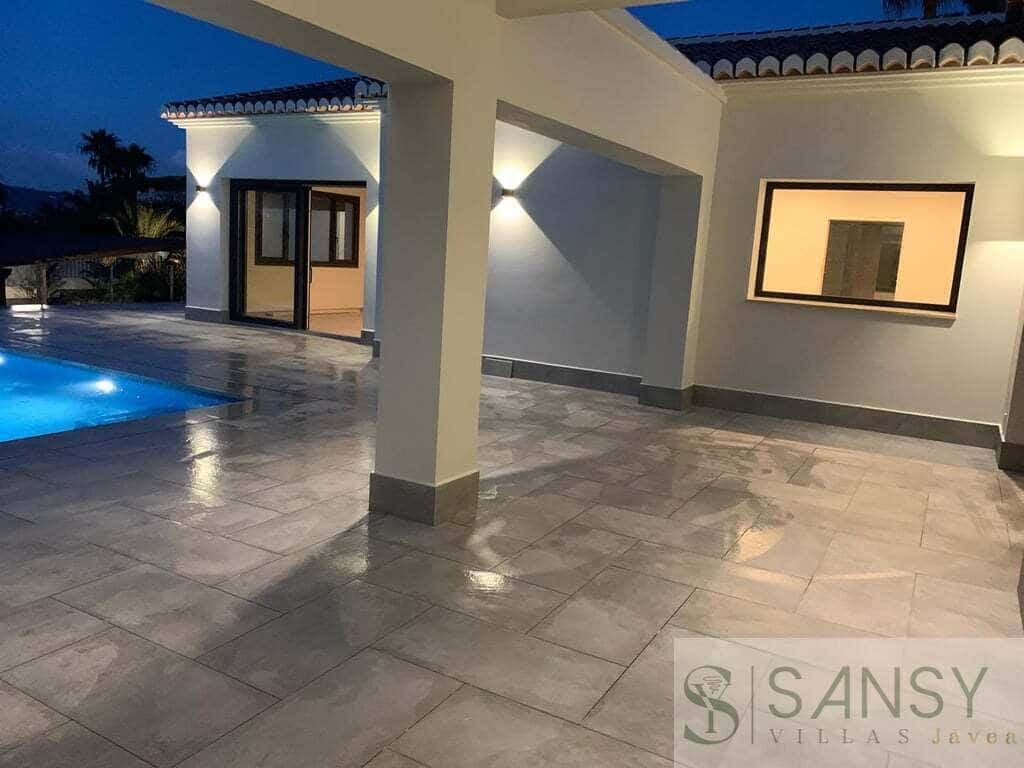 3 chambre Villa/Maison à vendre à Javea / Xabia avec piscine - 1 190 000 € (Ref: 9796264)