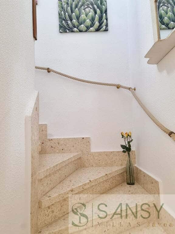 2 soveværelse Rækkehus til salg i Denia med swimmingpool garage - € 299.000 (Ref: 9796272)