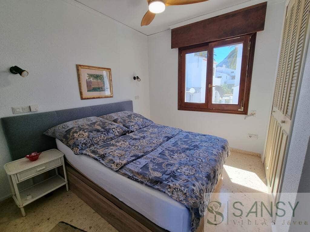 2 soveværelse Rækkehus til salg i Denia med swimmingpool garage - € 299.000 (Ref: 9796272)