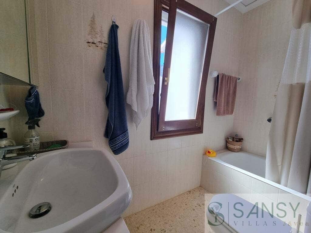 2 soveværelse Rækkehus til salg i Denia med swimmingpool garage - € 299.000 (Ref: 9796272)