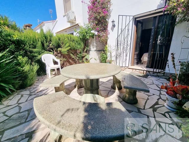 2 soveværelse Rækkehus til salg i Saladar, Dénia med swimmingpool garage - € 299.000 (Ref: 9796272)