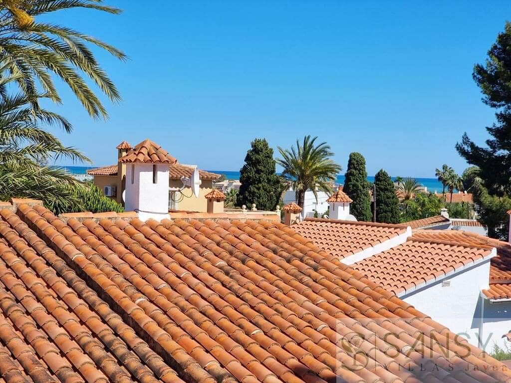 2 soveværelse Rækkehus til salg i Denia med swimmingpool garage - € 299.000 (Ref: 9796272)