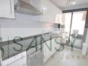 3 sypialnia Apartament do wynajęcia w Javea / Xabia z basenem garażem - 1 800 € (Ref: 9810926)