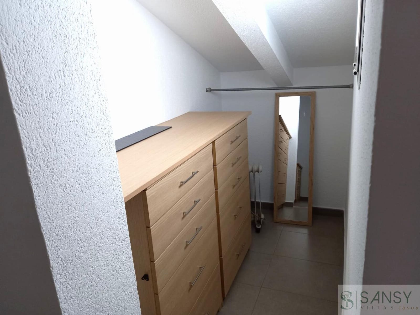 3 sypialnia Apartament do wynajęcia w Javea / Xabia z basenem garażem - 1 800 € (Ref: 9810926)