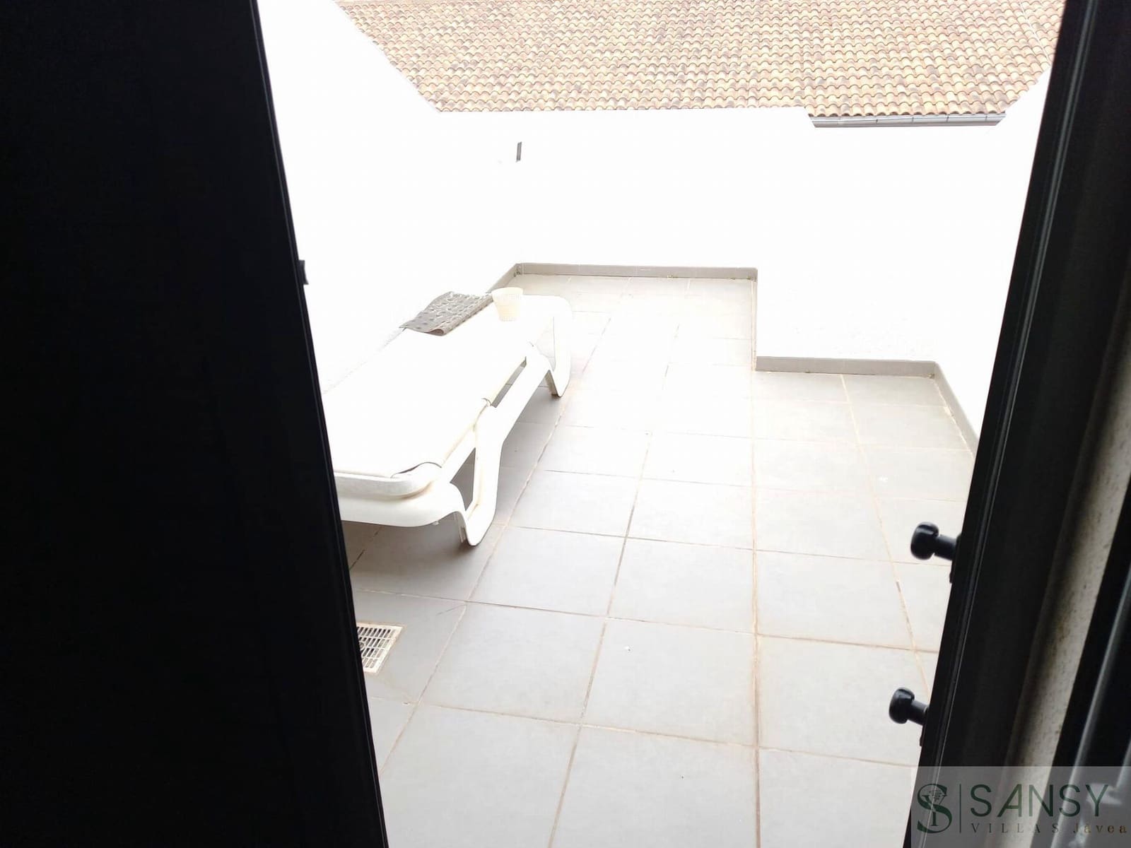 3 sypialnia Apartament do wynajęcia w Javea / Xabia z basenem garażem - 1 800 € (Ref: 9810926)