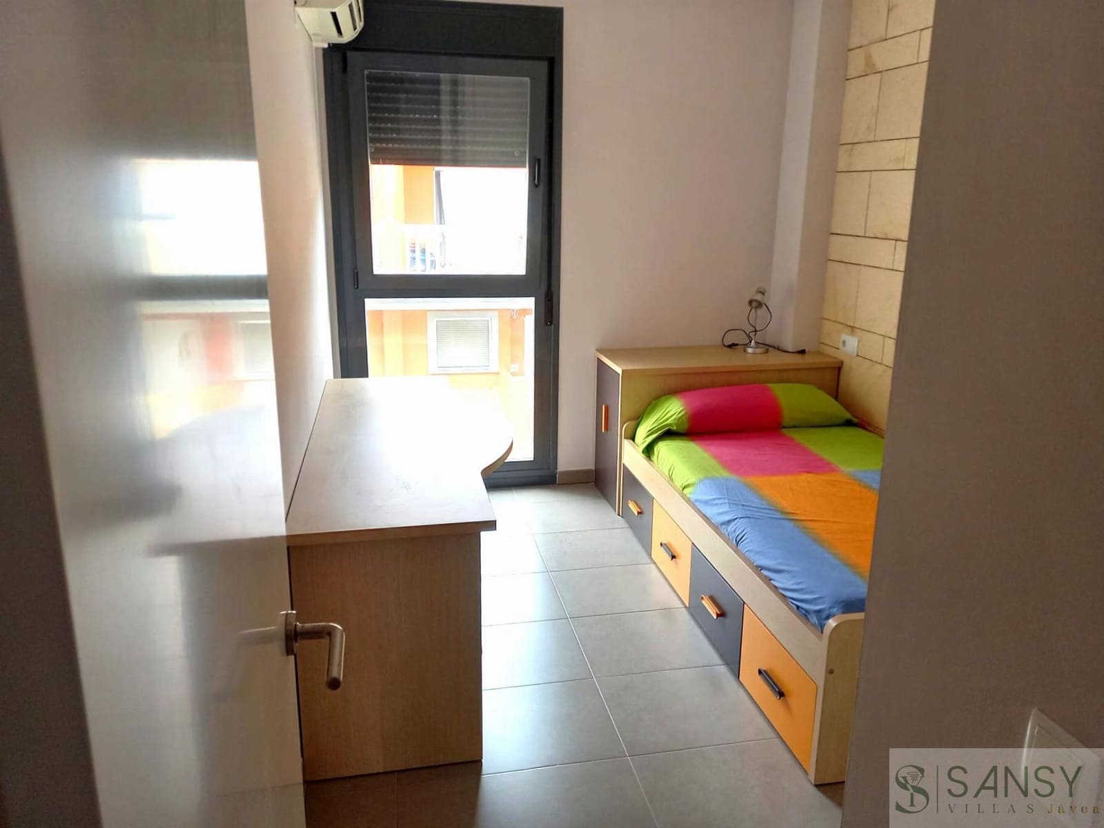 3 sypialnia Apartament do wynajęcia w Javea / Xabia z basenem garażem - 1 800 € (Ref: 9810926)
