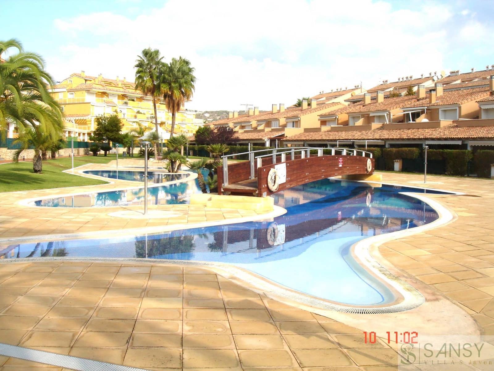 3 quarto Moradia em Banda para arrendar em Javea / Xabia com piscina garagem - 1 850 € (Ref: 9814101)