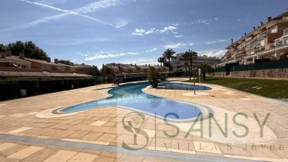 Villa/Maison Mitoyenne de 3 chambres à louer à Arenal, Javea / Xàbia avec piscine garage - 1 850 € (Ref: 9814101)