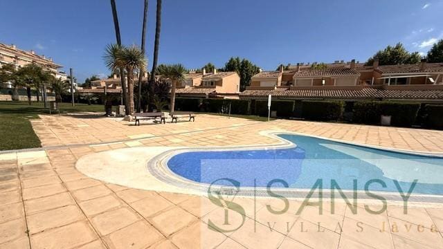 3 bedroom Terraced Villa for rent in Javea / Xabia with pool garage - € 1,850 (Ref: 9814101)