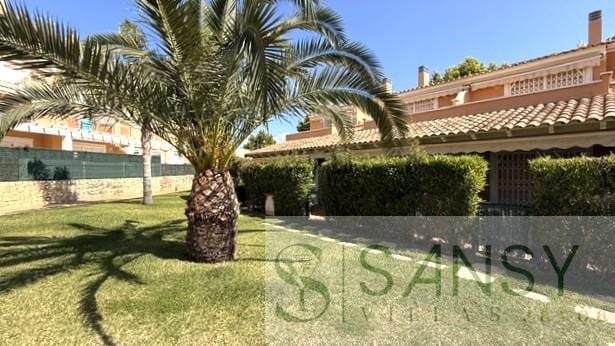 3 bedroom Terraced Villa for rent in Javea / Xabia with pool garage - € 1,850 (Ref: 9814101)