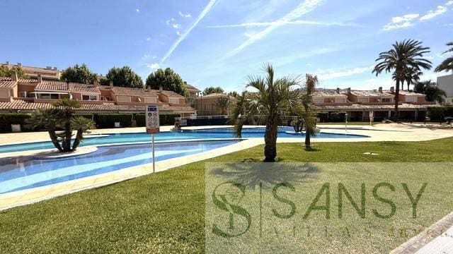 3 bedroom Terraced Villa for rent in Javea / Xabia with pool garage - € 1,850 (Ref: 9814101)
