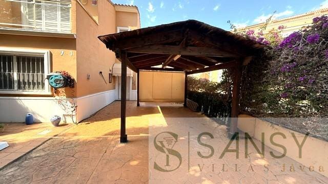 3 bedroom Terraced Villa for rent in Javea / Xabia with pool garage - € 1,850 (Ref: 9814101)