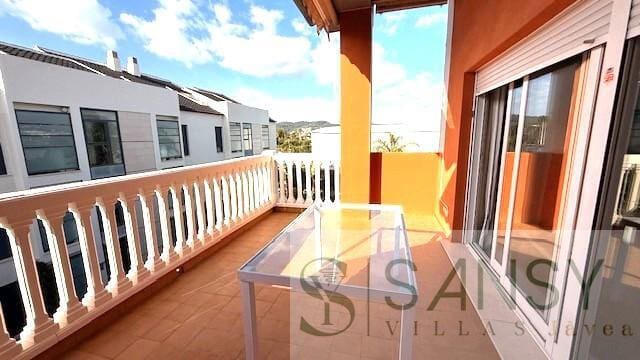 3 makuuhuone Huoneisto vuokrattavana paikassa Javea / Xabia mukana uima-altaan 
autotalli - 2 100 € (Ref: 9816766)