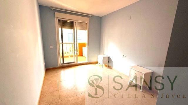 3 makuuhuone Huoneisto vuokrattavana paikassa Javea / Xabia mukana uima-altaan 
autotalli - 2 100 € (Ref: 9816766)