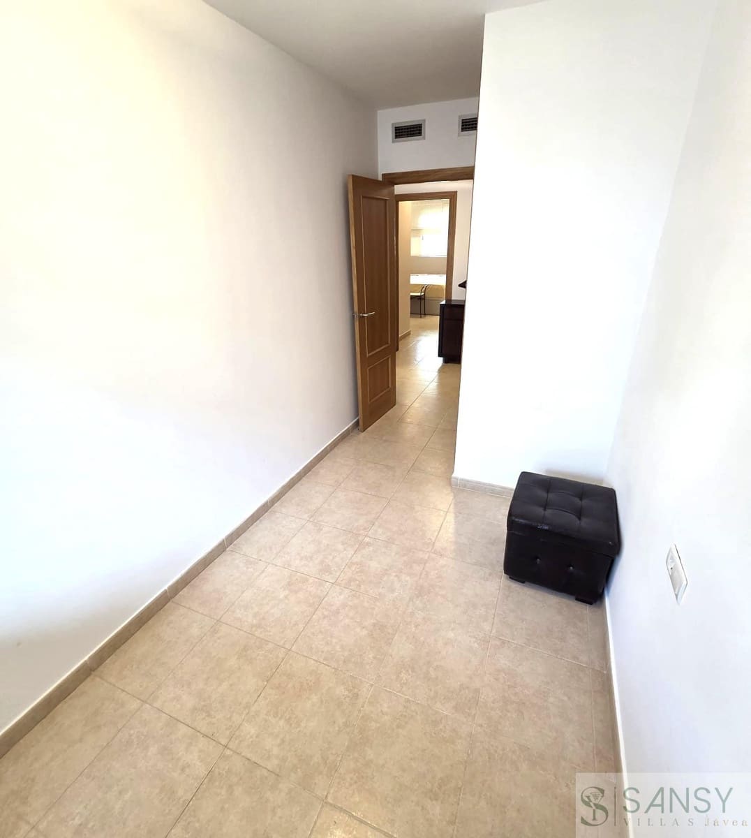 3 makuuhuone Huoneisto vuokrattavana paikassa Javea / Xabia mukana uima-altaan 
autotalli - 2 100 € (Ref: 9816766)