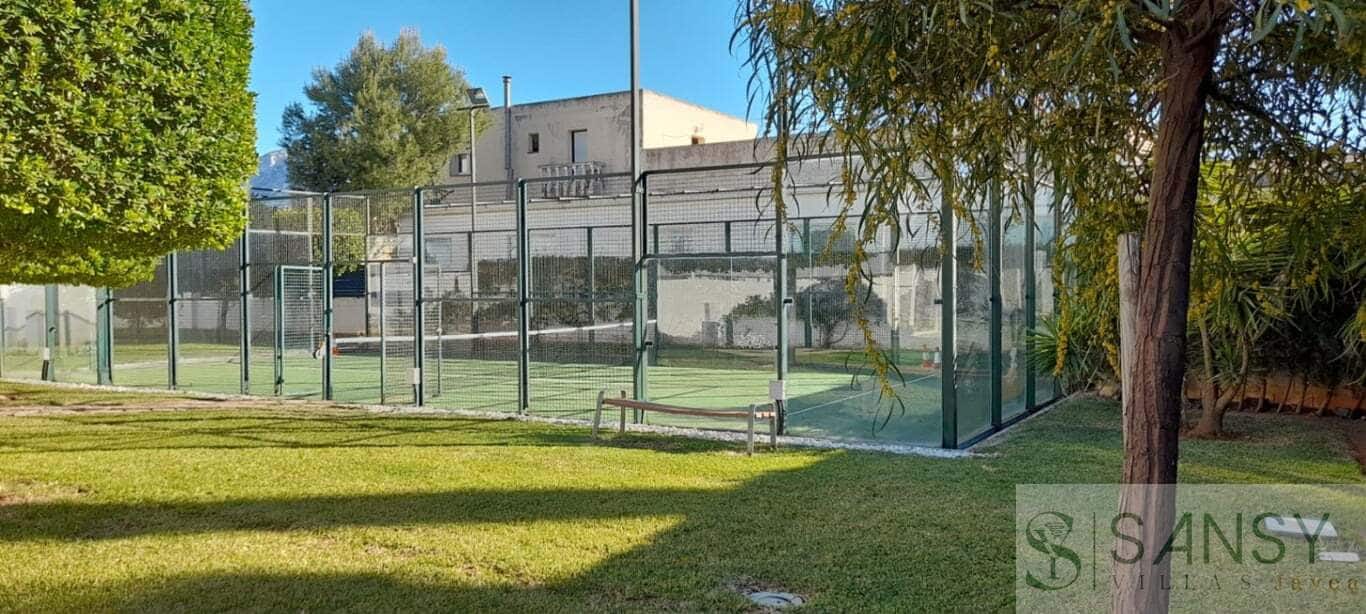 3 soveværelse Semi-Rækkehus til salg i Denia med swimmingpool - € 485.000 (Ref: 9820558)