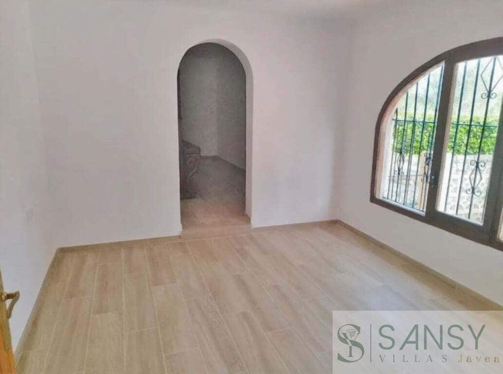 4 Zimmer Finca/Landgut zu verkaufen in Javea / Xabia mit Pool - 519.000 € (Ref: 9820561)