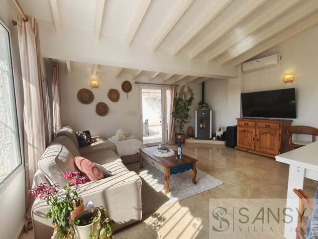 3 soverom Villa til salgs i El Portet - Pla de Mar, Teulada-Moraira med svømmebasseng garasje - € 399 000 (Ref: 9826112)