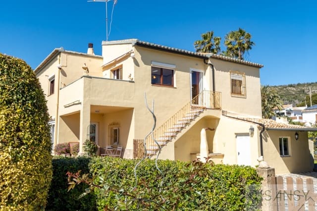 6 soverom Villa til salgs i Partides comunes - Adsubia, Javea / Xàbia med garasje - € 880 000 (Ref: 9826116)
