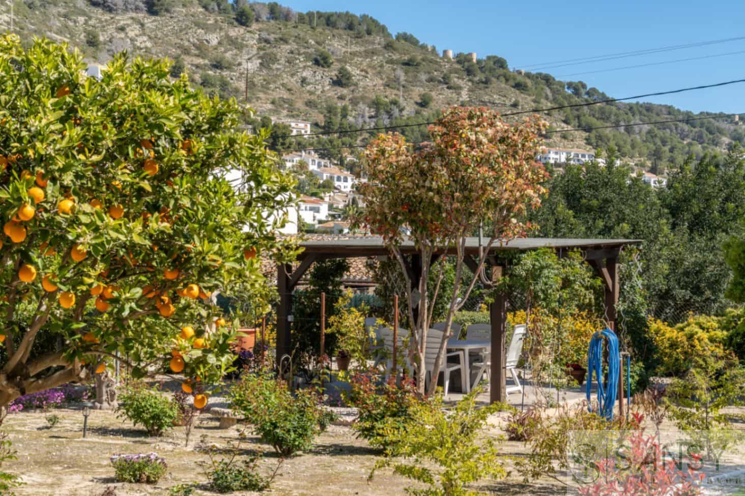 6 soverom Villa til salgs i Javea / Xabia med garasje - € 880 000 (Ref: 9826116)