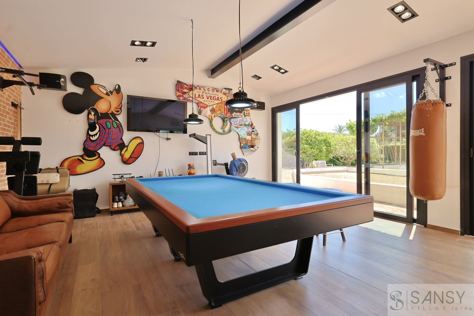 6 soverom Villa til salgs i Javea / Xabia med svømmebasseng garasje - € 1 395 000 (Ref: 9826117)