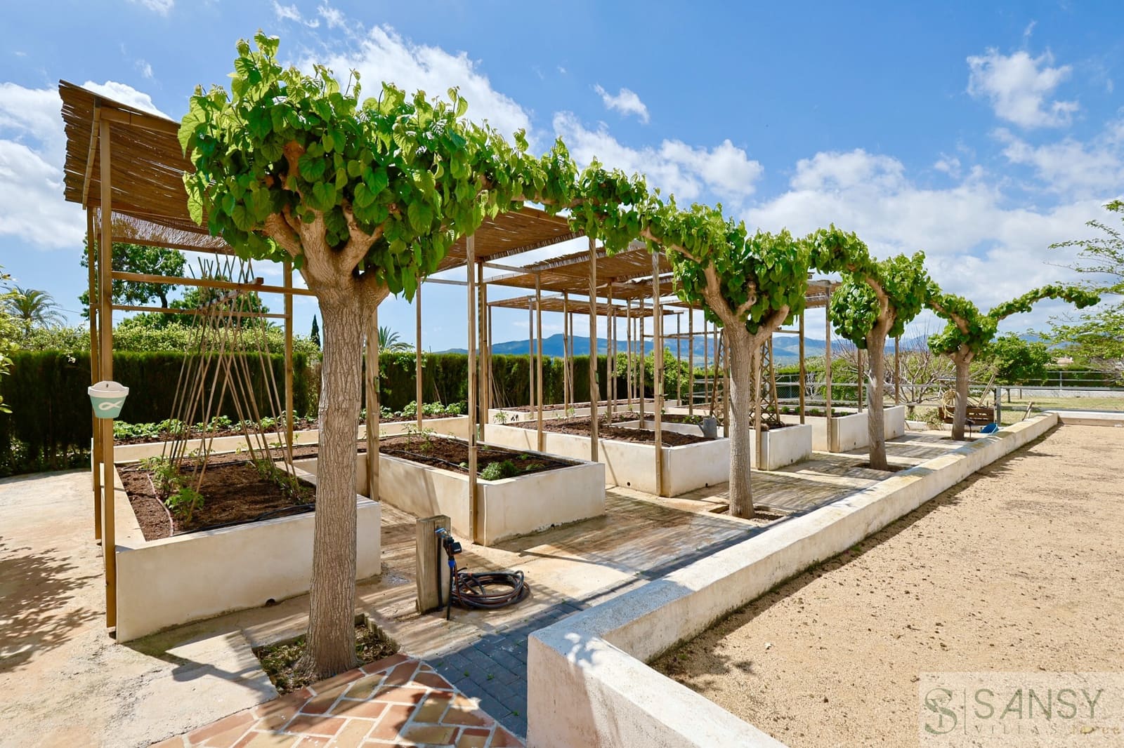 6 soverom Villa til salgs i Javea / Xabia med svømmebasseng garasje - € 1 395 000 (Ref: 9826117)