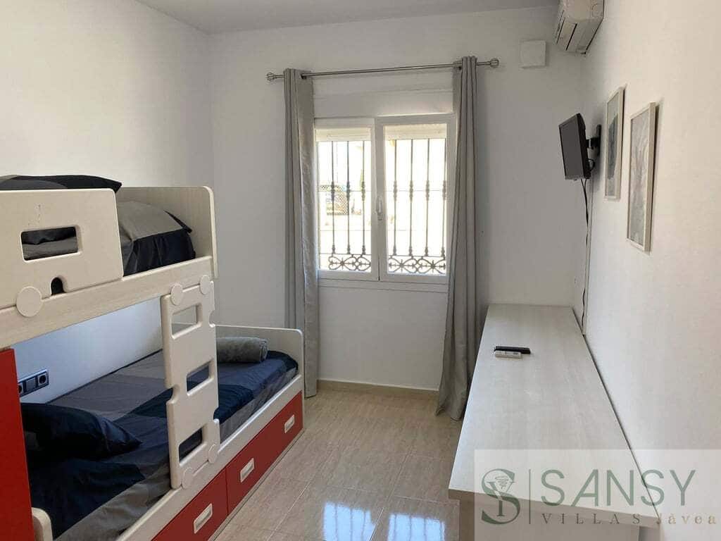 5 bedroom Villa for sale in Orba with pool garage - € 499,000 (Ref: 9826118)