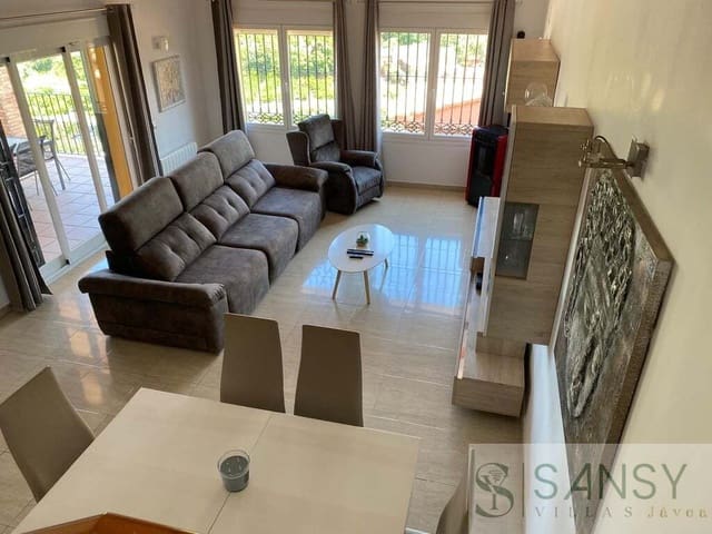 5 Zimmer Villa zu verkaufen in Orba mit Pool Garage - 499.000 € (Ref: 9826118)