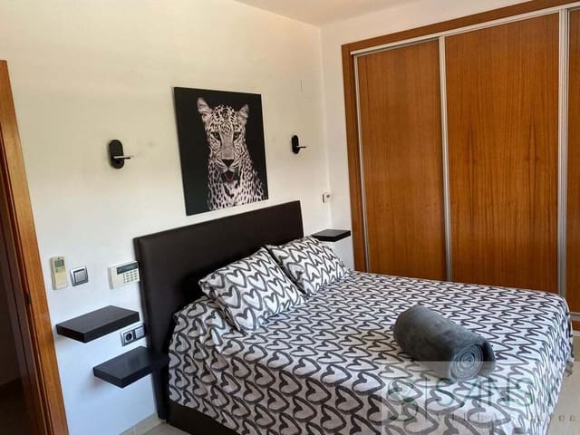 5 Zimmer Villa zu verkaufen in Orba mit Pool Garage - 499.000 € (Ref: 9826118)