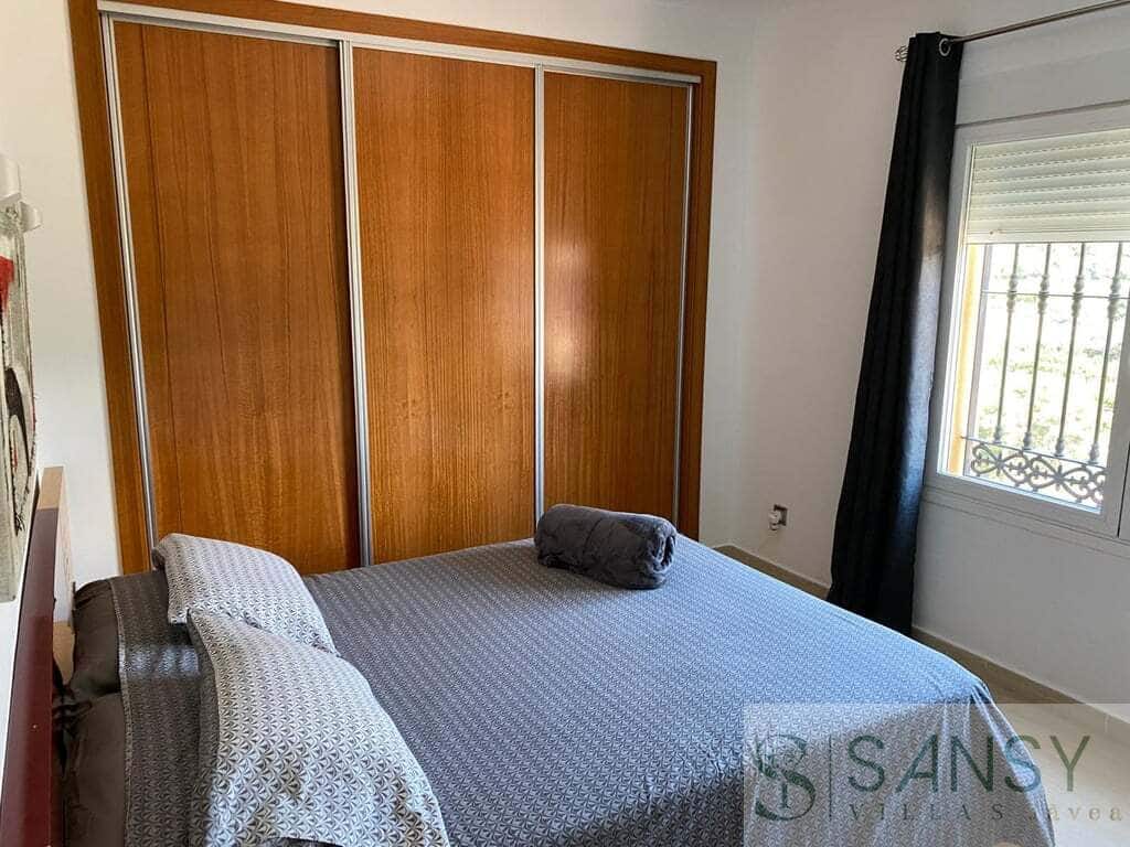 5 bedroom Villa for sale in Orba with pool garage - € 499,000 (Ref: 9826118)