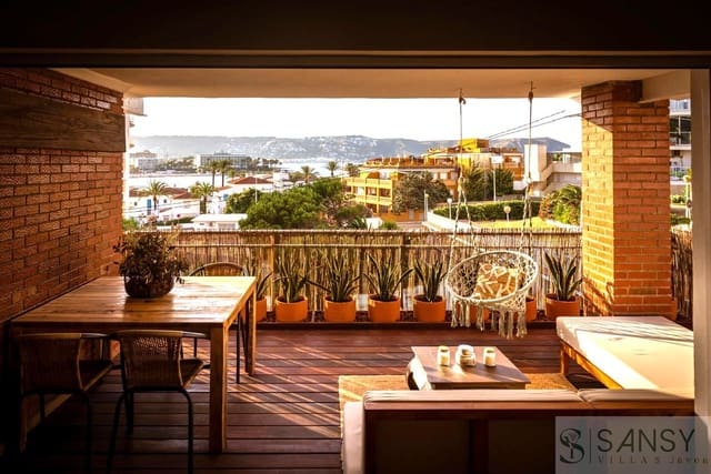 2 soveværelse Lejlighed til salg i Arenal, Javea / Xàbia med garage - € 430.000 (Ref: 9833113)