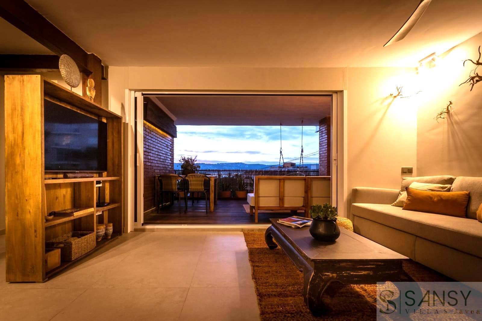 2 soveværelse Lejlighed til salg i Arenal med garage - € 430.000 (Ref: 9833113)