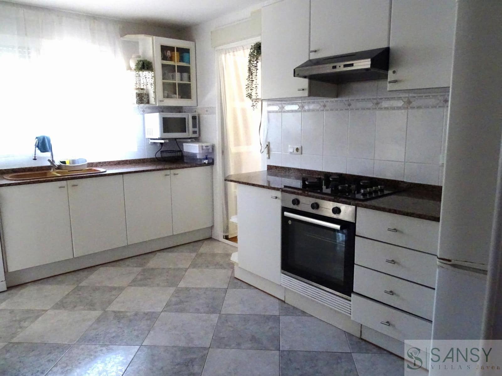 Chalet de 5 habitaciones en Moraira en alquiler con garaje - 1.800 € (Ref: 9833114)