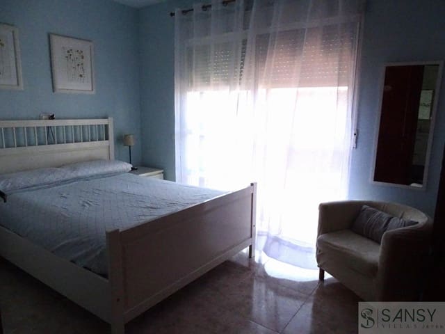 Chalet de 5 habitaciones en Pinar del Advocat - Cometa, Teulada-Moraira en alquiler con garaje - 1.800 € (Ref: 9833114)