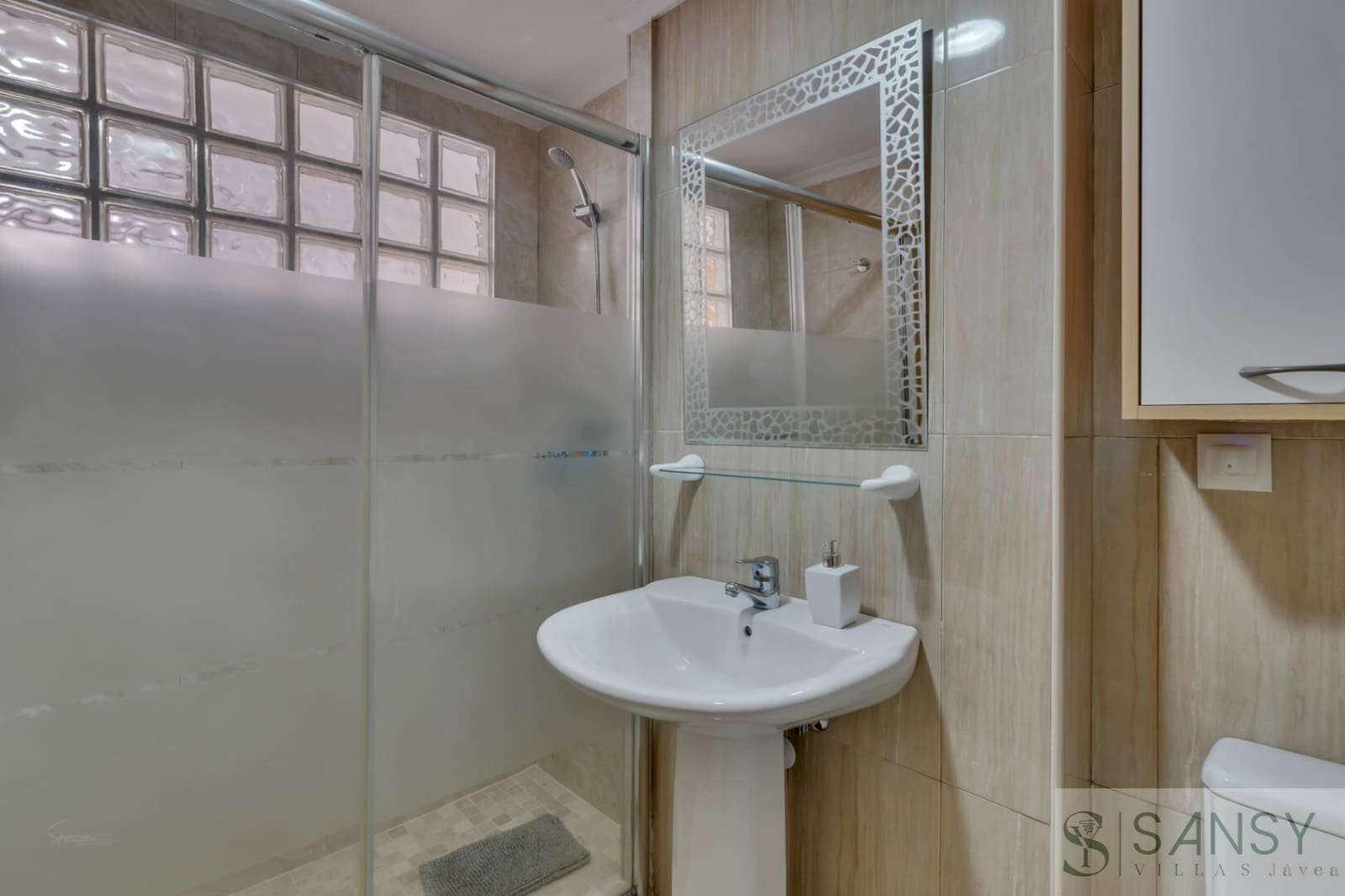 2 soverom Leilighet til salgs i Javea / Xabia med garasje - € 265 000 (Ref: 9838752)