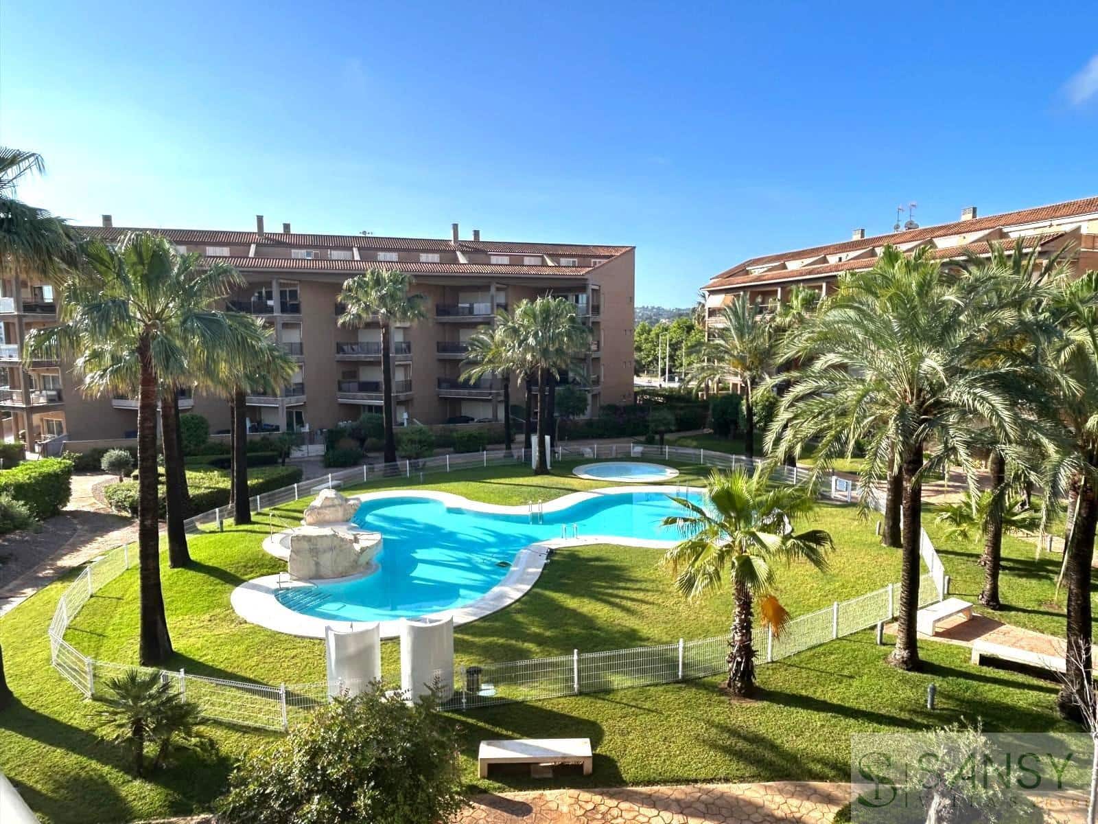 2 bedroom Apartment for rent in Arenal with pool garage - € 1,300 (Ref: 9891491)