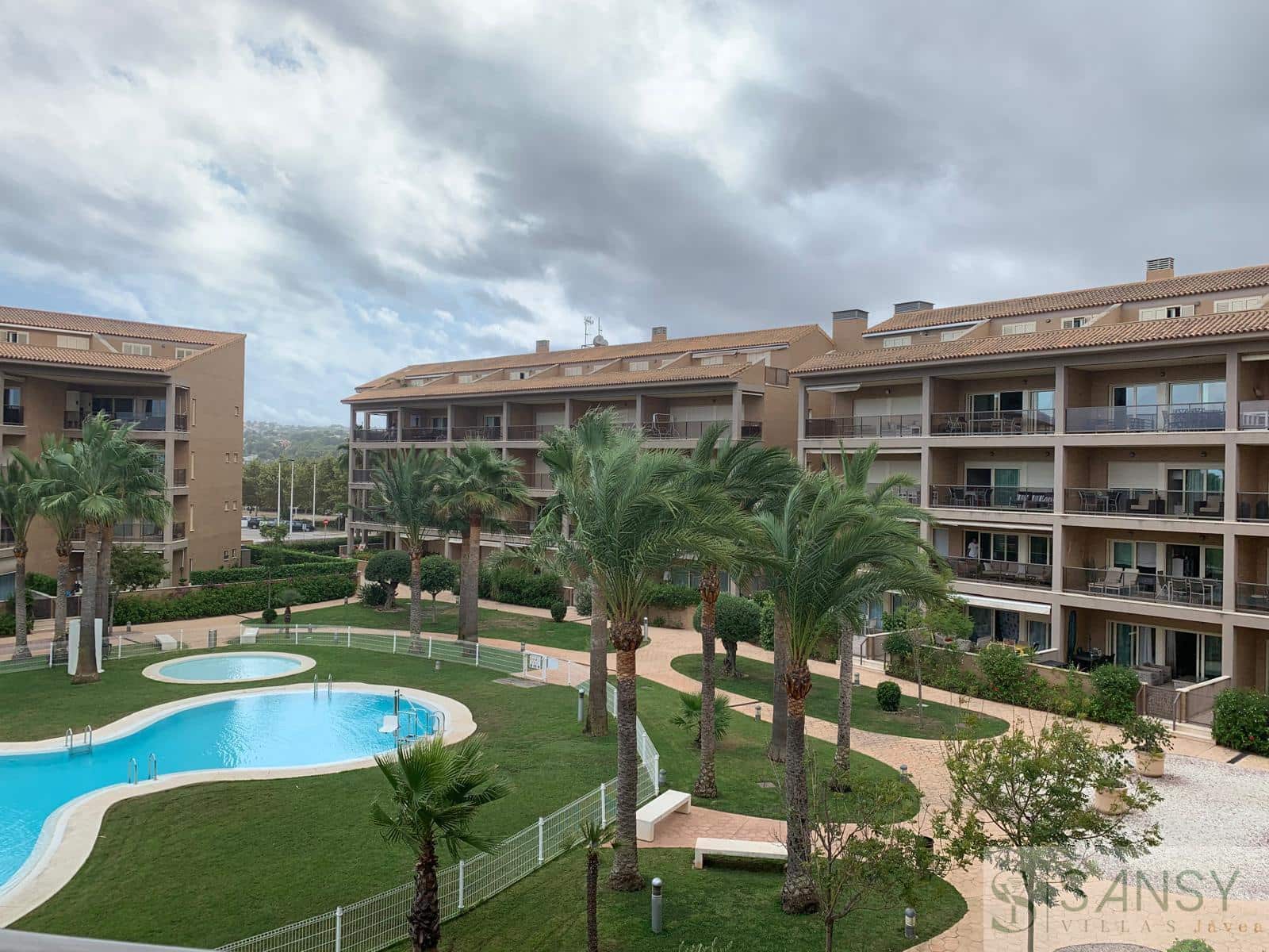 2 bedroom Apartment for rent in Arenal with pool garage - € 1,300 (Ref: 9891491)