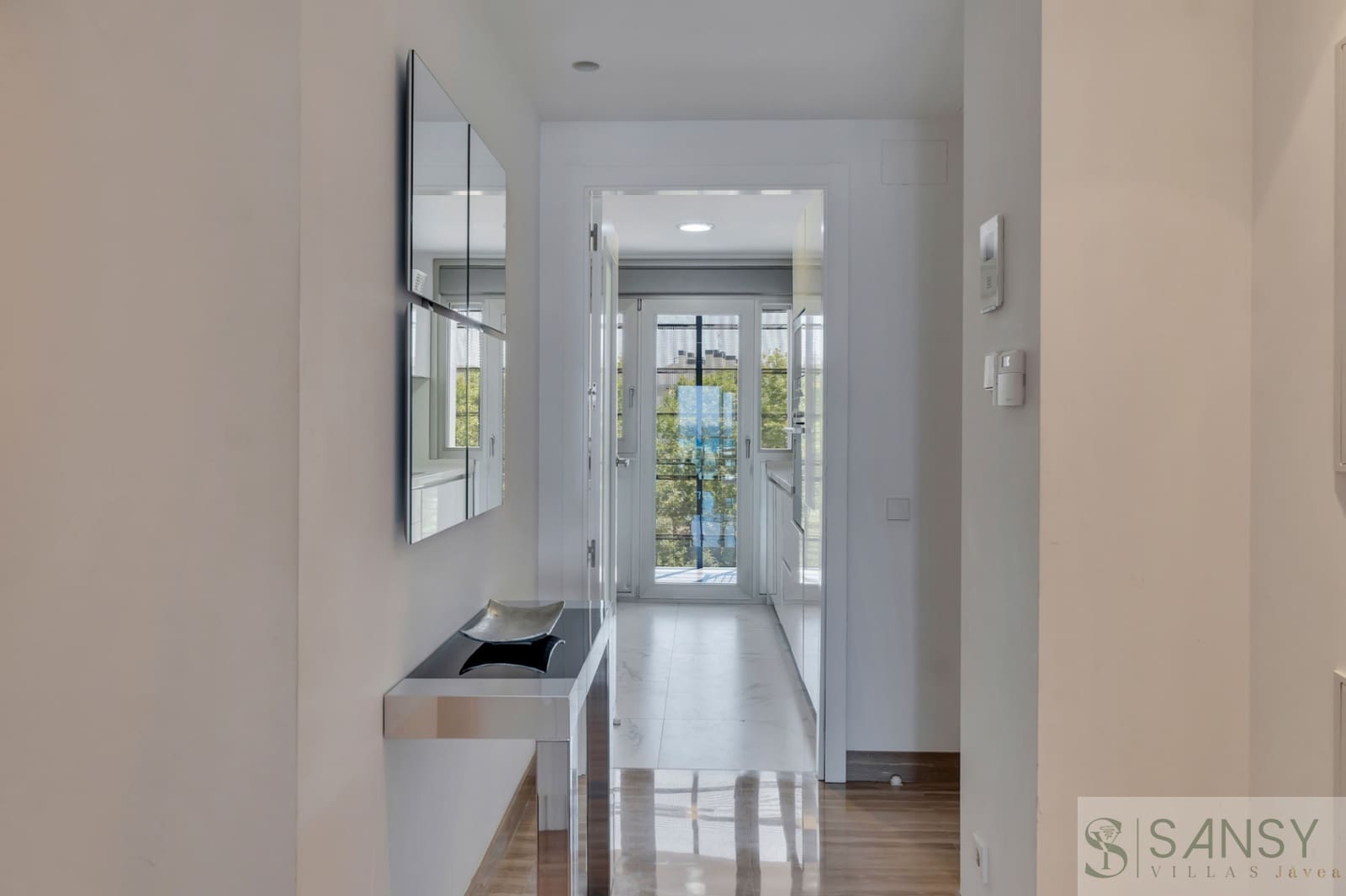 3 sovrum Lägenhet till salu i Arenal med pool garage - 997 000 € (Ref: 9961795)
