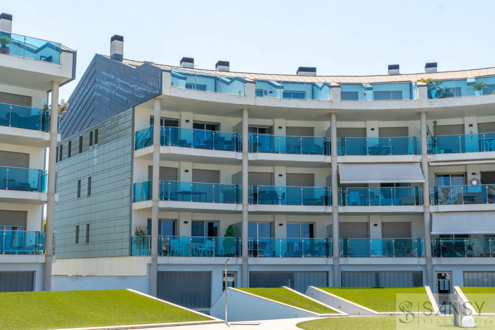 3 sovrum Lägenhet till salu i Arenal med pool garage - 997 000 € (Ref: 9961795)