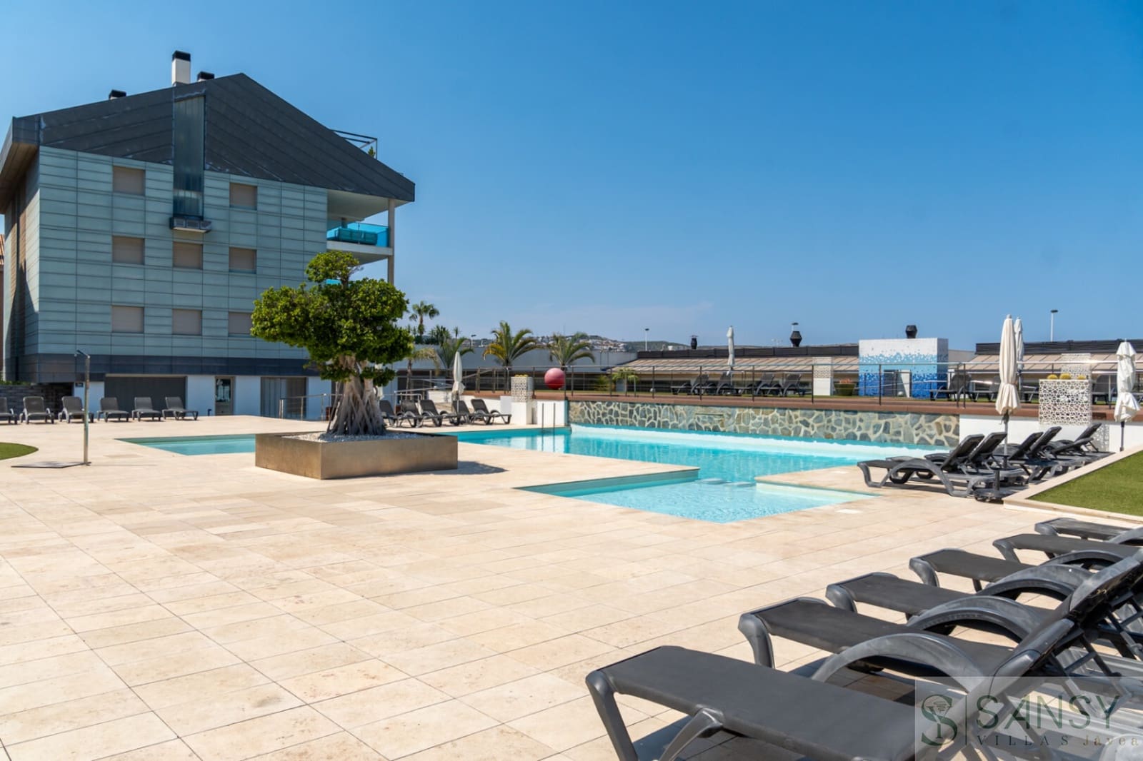 3 sovrum Lägenhet till salu i Arenal med pool garage - 997 000 € (Ref: 9961795)