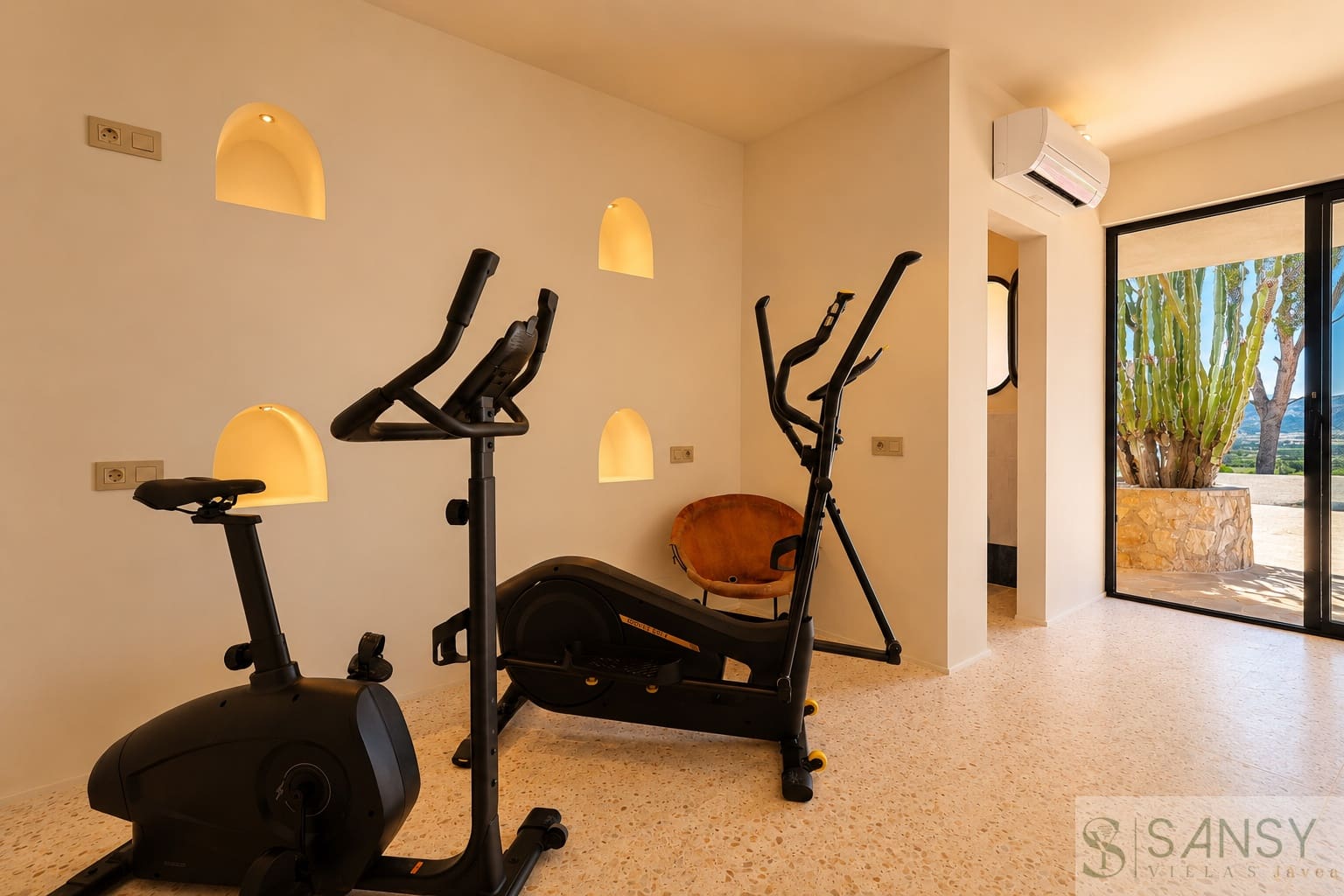 Chalet de 7 habitaciones en Javea / Xàbia en venta con piscina garaje - 2.900.000 € (Ref: 9961799)