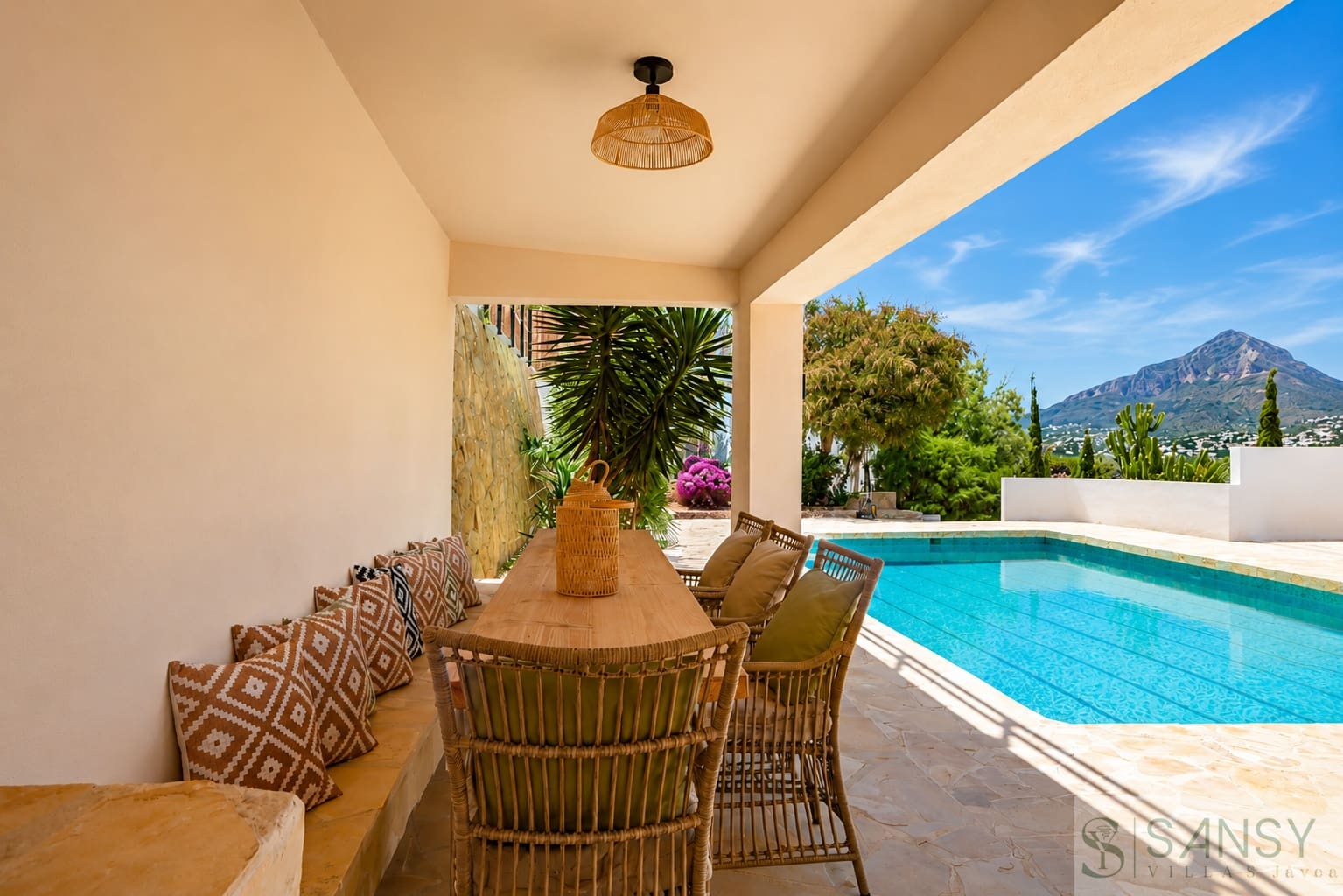 Chalet de 7 habitaciones en Javea / Xàbia en venta con piscina garaje - 2.900.000 € (Ref: 9961799)